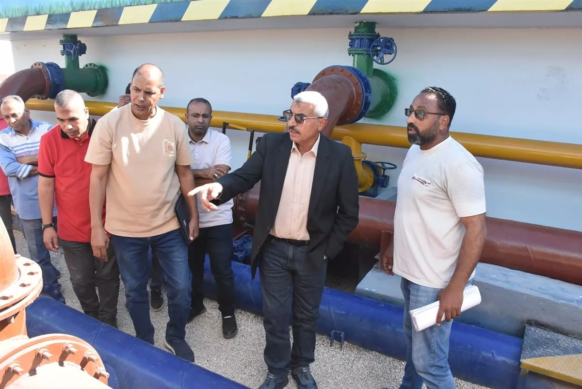 رئيس مياه الأقصر يتفقد محطة الطود المدمجة ويتابع إنشاء محطة جديدة