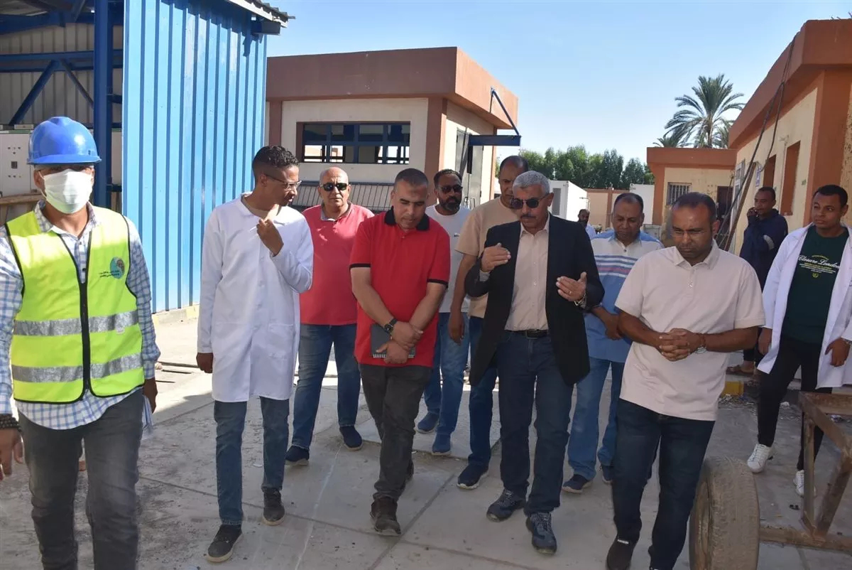 رئيس مياه الأقصر يتفقد محطة الطود المدمجة ويتابع إنشاء محطة جديدة