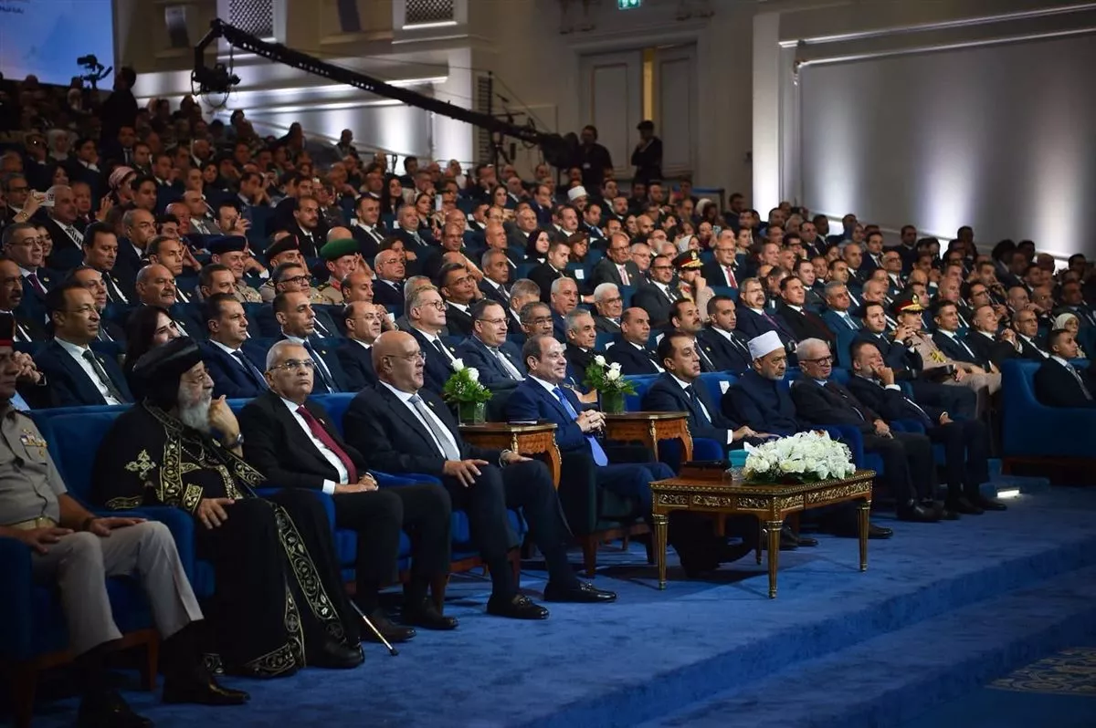محافظ الأقصر يشارك بفعاليات منتدى مصر 2026 بحضور الرئيس السيسي