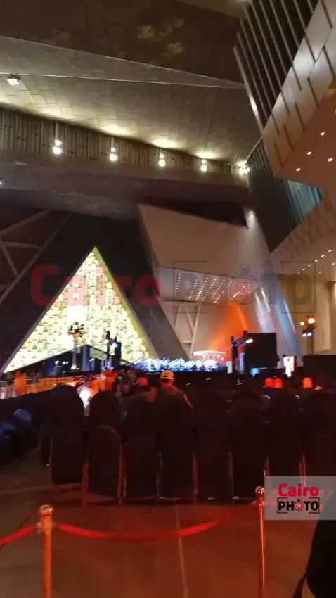 كواليس الاستعدادات لاحتفالية مرور عام على الافتتاح