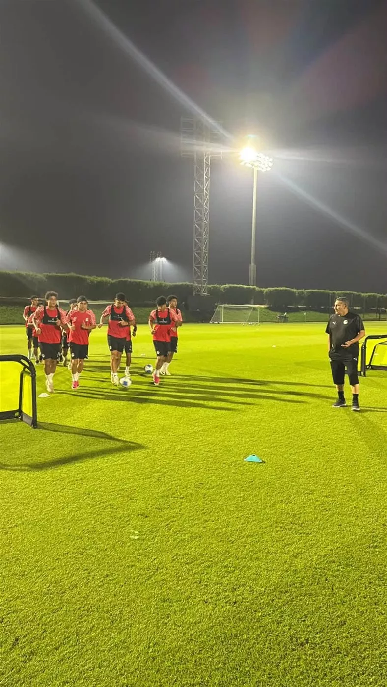 منتخب الناشئين يؤدي مرانًا خفيفًا استعدادًا لمواجهة الكويت