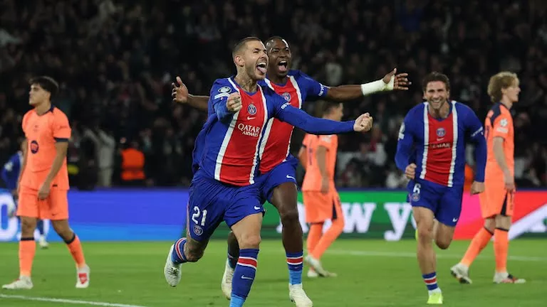 لقطات مباراة برشلونة وباريس سان جيرمان في دوري أبطال أوروبا