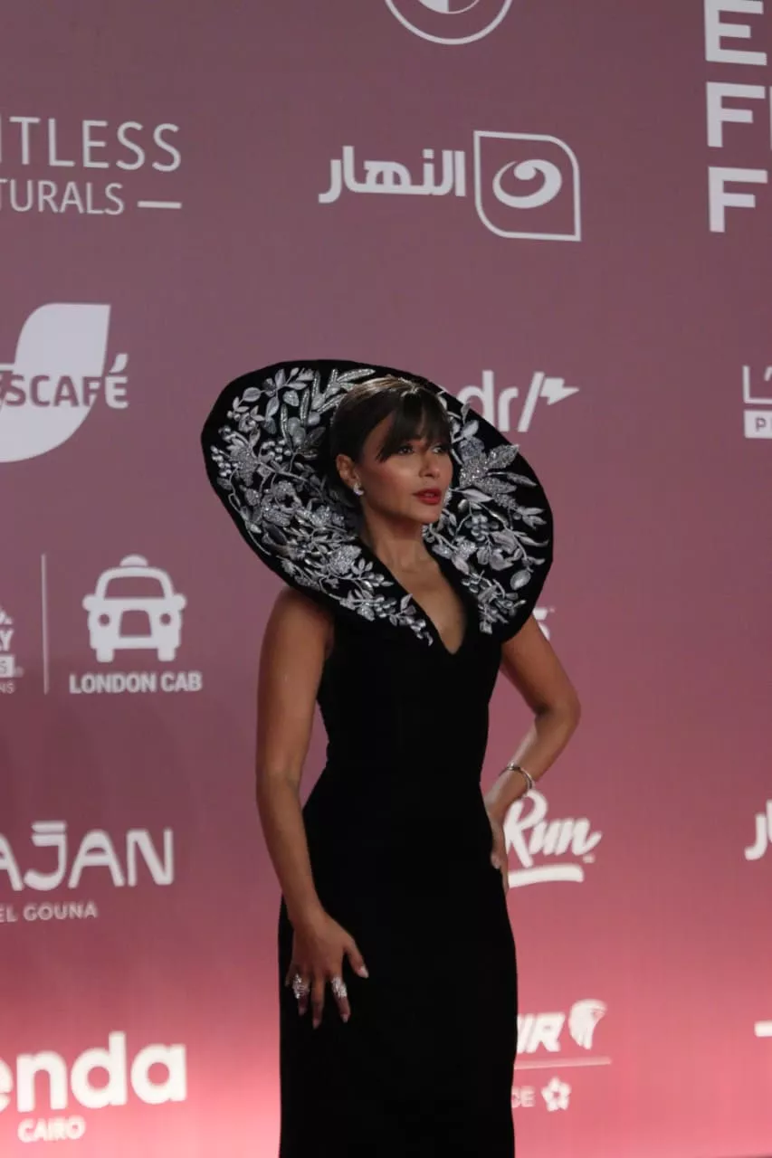 نجوم الفن يتألقون في حفل عمر خيرت بمهرجان الجونة السينمائيbr 