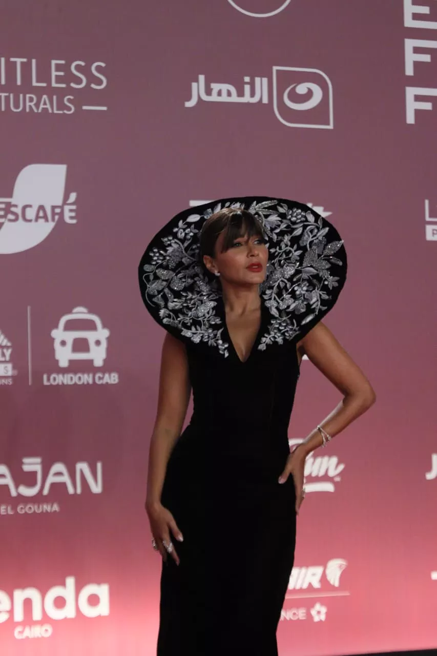 نجوم الفن يتألقون في حفل عمر خيرت بمهرجان الجونة السينمائيbr 