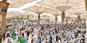 المدينة المنورة تبدأ استقبال رحلات المعتمرين