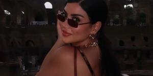 كارولين عزمي تستعرض جمالها عبر إنستجرام