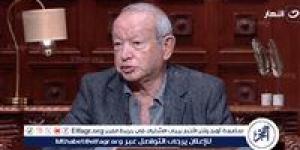 نشأت الديهي يفتح النار على ساويرس بعد تصريحه الأخير: "عيب واختشي يا نجيب"