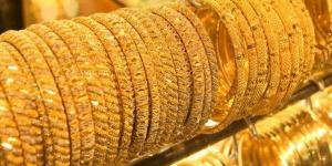 خبير اقتصادي : تراجع أسعار الذهب مؤقت .. والشراء مناسب للادخار