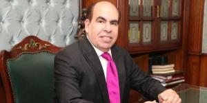 انتحال الصفة الطبية.. طلب إحاطة بشأن الأطباء الوهميين على السوشيال ميديا