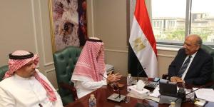 وزير الكهرباء يبحث مع  «أكوا باور» السعودية أوجه التعاون والعمل المشترك