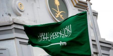 الدفاع السعودية تنفي تعرض قاعدة الأمير سلطان الجوية بمحافظة الخرج للاستهداف