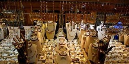 سعر الذهب اليوم في مصر.. تغيرات محدودة في عيار 21