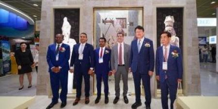 الجناح المصرى يفوز بجائزة أفضل جناح من حيث التصميم فى معرض سول الدولى للسياحة