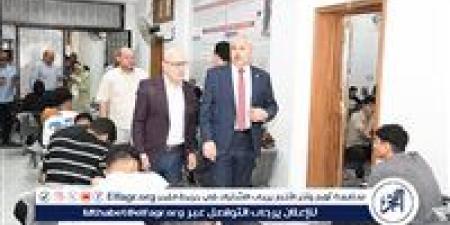 رئيس جامعة قناة السويس: انتظام الامتحانات بكلية الهندسة داخل 17 لجنة امتحانية