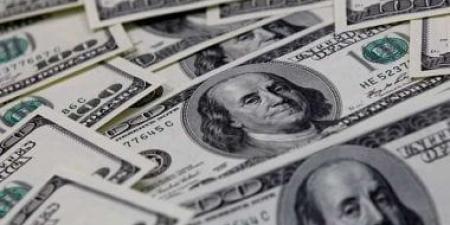سعر الدولار لحظة بلحظة.. 52.05 جنيه شراء الأخضر فى بنك البركة