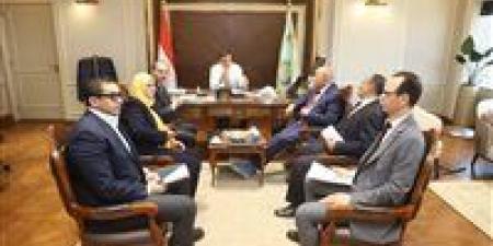 وزير الزراعة يلتقي أعضاء مجلسي النواب والشيوخ لبحث طلبات المواطنين والمزارعين وحل مشكلاتهم