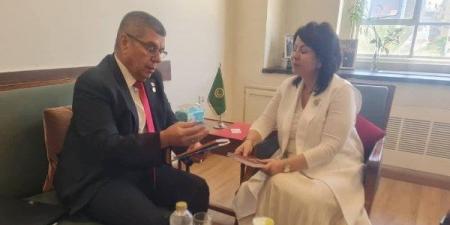 سفير فنزويلا بالقاهرة يطلع "الجامعة العربية" على مستجدات الأوضاع في بلاده