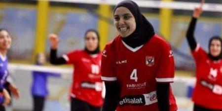 عقد الـ 4 مواسم عائق أمام انضمام دعاء الغباشى إلى صفوف طائرة الزمالك