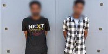 بعد التحرش بصغير، ضبط مالكي محل بأسيوط