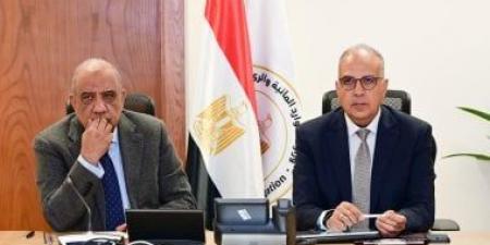 وزيرا الري والكهرباء يبحثان التوسع في استخدام الطاقة الشمسية بمحطات الرفع