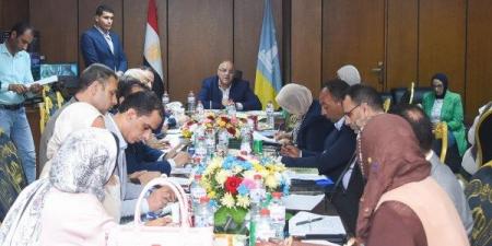 فرص عمل لذوي الهمم.. قرارات محافظ الإسكندرية خلال لقاء جماهيري