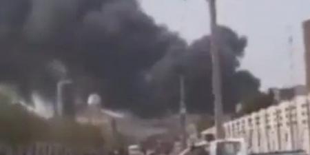 «بندر عباس» تحت القصف .. النيران الأمريكية تشعل سواحل إيران الجنوبية