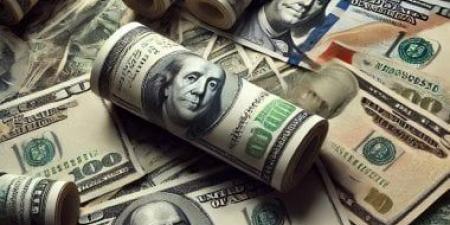 سعر الدولار مقابل الجنيه خلال منتصف تعاملات اليوم الأربعاء