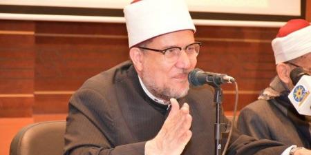 مختار جمعة: التنمر على ذوي الهمم جريمة شرعية وقانونية ويجب إكرامهم.. وهذه عقوبتها