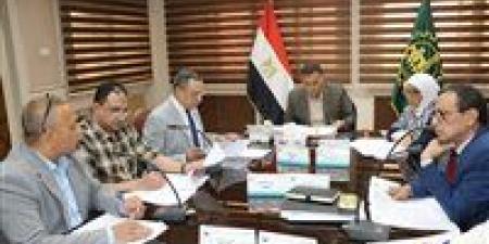 محافظ القليوبية يوجه بدعم المستثمرين وتطوير المناطق الصناعية لتعزيز الإنتاج وجذب الاستثمارات