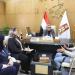 أخبار الوادي الجديد| المحافظ تبحث إنشاء مجمع صناعات غذائية ومدرسة تكنولوجية..  وتلتقي وفد شركة طيران الخدمات البترولية