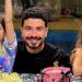 الفنان محمد أنور في أحدث ظهور عبر الفيس بوك رفقة زوجته وابنتيه .. شاهد