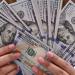 أقل سعر لصرف الدولار اليوم الخميس بالبنوك