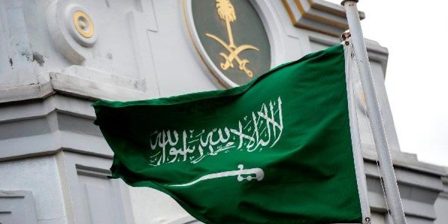 الدفاع السعودية تنفي تعرض قاعدة الأمير سلطان الجوية بمحافظة الخرج للاستهداف