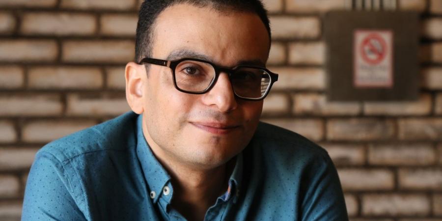 شبههم بكلاب الشوارع.. القومي للإعاقة يطالب بمحاسبة المخرج أمير رمسيس