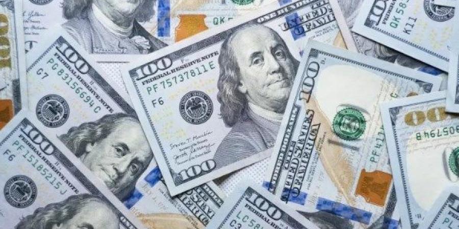 بعد آخر ارتفاع.. إلى أين وصل سعر الدولار الآن في البنوك؟