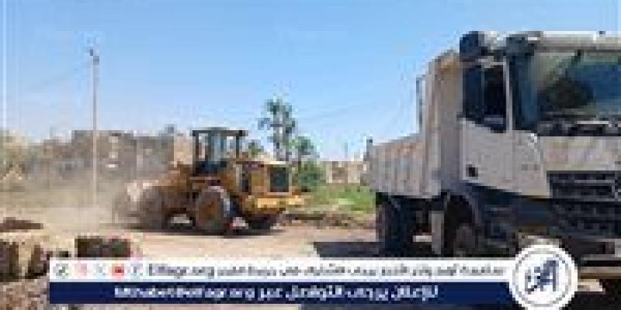 بتوجيهات محافظ قنا.. رفع 97 طنًا من مخلفات البناء في حملة مكبرة بقوص