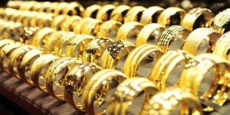 استقرار أسعار الذهب في مصر.. وعيار 21 يتحرك في نطاق محدود قرب 6400 جنيه