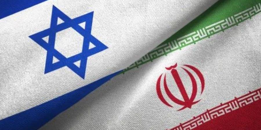 رئيس وزراء باكستان: ندعو جميع الأطراف لممارسة ضبط النفس وإعطاء فرصة للسلام