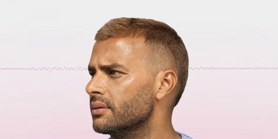 شاهد.. رامي صبري يطرح أغنية يفرحك وأنت تزعلني من البومه قمر