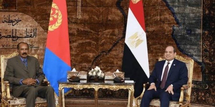 خبير علاقات دولية يكشف أهمية زيارة الرئيس الإريتري إسياس أفورقي إلى مصر