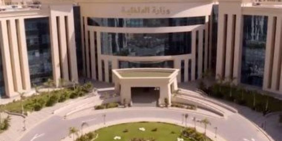 الداخلية تكشف ملابسات فيديو قديم لمشاجرة خارج البلاد