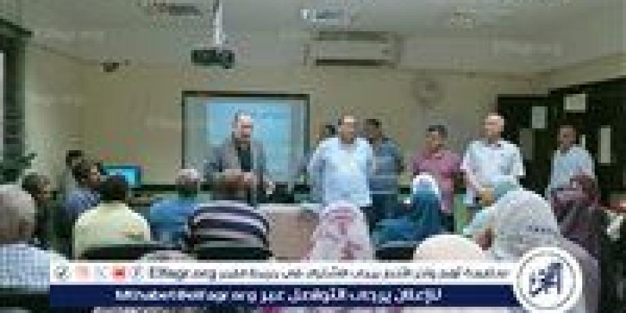 وكيل التعليم بأسيوط يشهد ورشة تدريب كوادر البرنامج العلاجى الصيفى بأبنوب