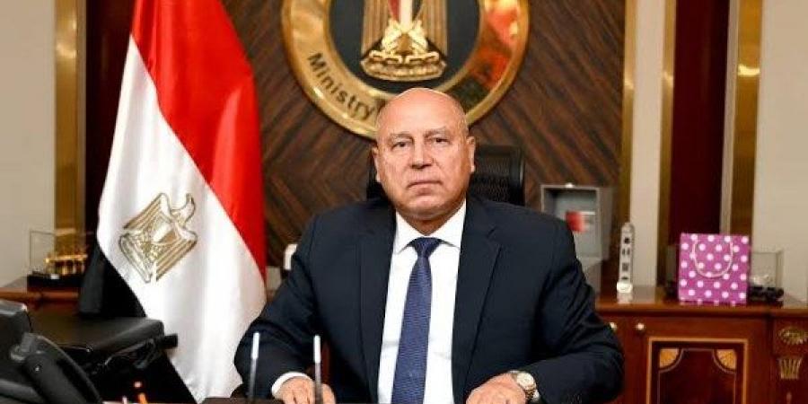 كامل الوزير : ممر تجاري عربي شمالي وآخر جنوبي .. والقطار السريع يصل سفاجا 2028