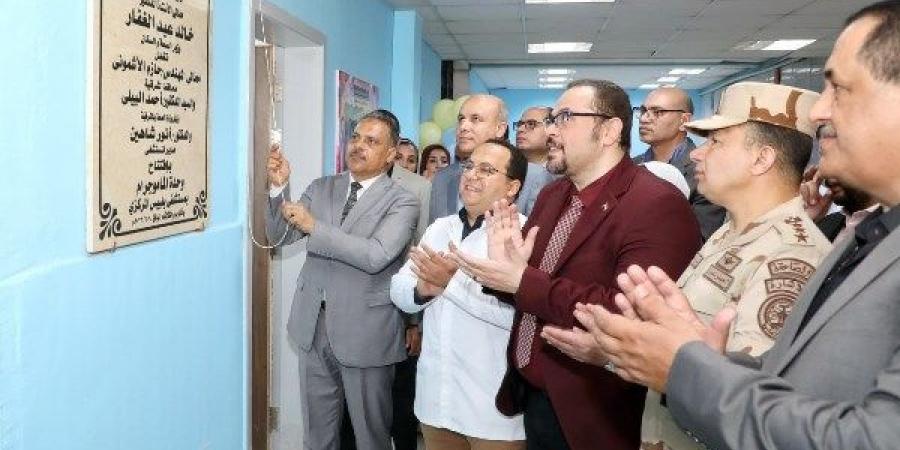محافظ الشرقية يفتتح قسمي الاستقبال والطوارئ والباطنة الداخلي وعيادة الماموجرافي بمستشفى بلبيس