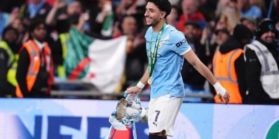 شبكة إنجليزية: 13 لاعبًا يضمنون البقاء في مانشستر سيتي الموسم المقبل.. والغموض يحيط بمصير مرموش