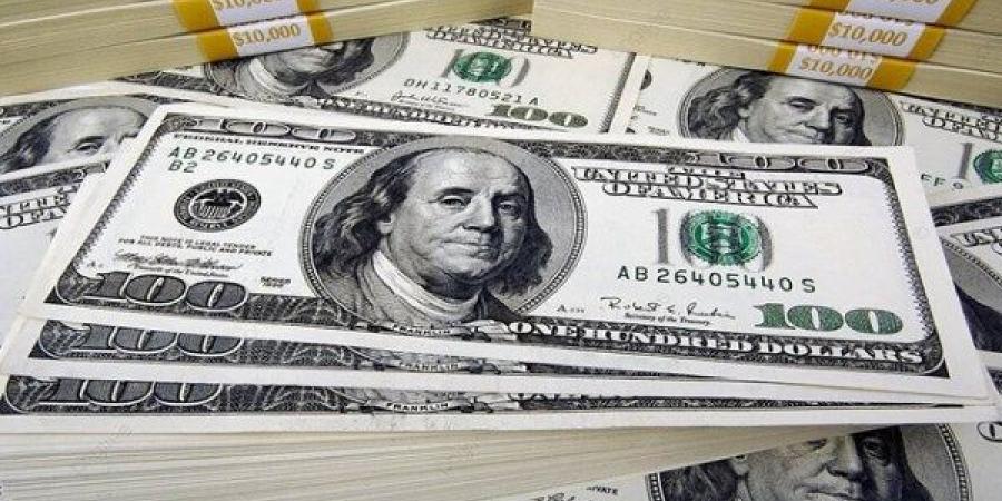 تحت الـ52 جنيه بيع وشراء.. سعر الدولار في مصر الآن
