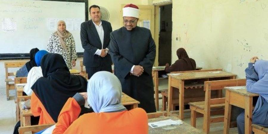 اليوم.. امتحان مادة النحو لطلاب الثانوية الأزهرية بالقسم الأدبي