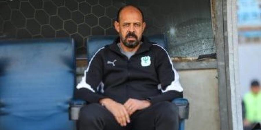 كامل أبو علي: اتفقنا مع النحاس على الاستمرار في تدريب المصري الموسم المقبل