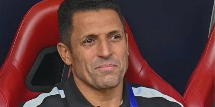 لم ينظر للمقابل المادي.. رد فعل مفاجئ من عموتة بعد ارتباط اسمه بالأهلي