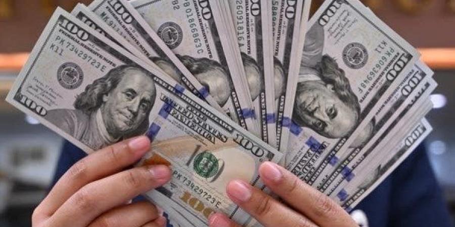 استقرار الدولار مع تركيز الأسواق على التصعيد الأمريكي الإيراني وبيانات التضخم